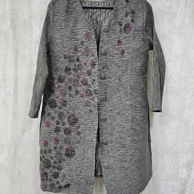 [BUNJANG] Pleats Floral Print Shirt Cardigan / 플리츠 플라워 프린팅 셔츠형 가디건