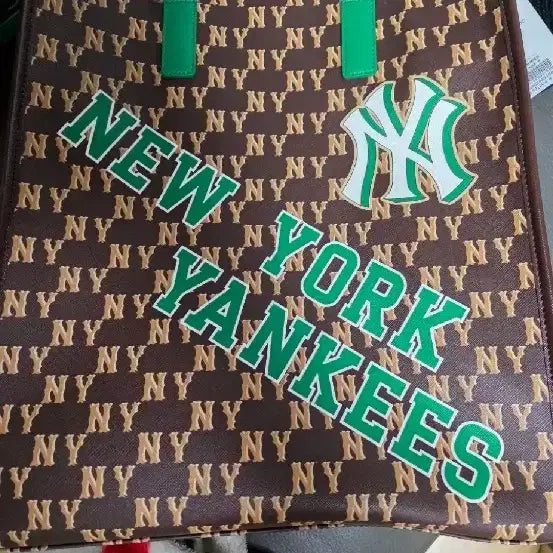 [BUNJANG] MLB Yankees New York Monogram Tote Bag / MLB엠엘비 모노그램 남여토트백 새상품 대박저렴히판매해요