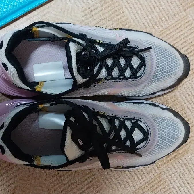 [BUNJANG] Nike Air Max 2090 Pink Sneakers (230) / 나이키 정품.에어맥스 2090 핑크  운동화.230