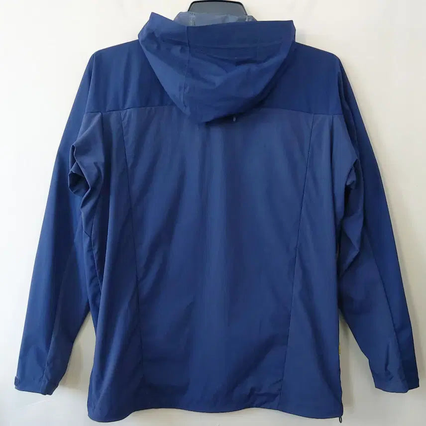 [BUNJANG] TAKHI 105 Waterproof Windbreaker Jacket / TAKHI 타키 105 방수 바람막이/윈드브레이커. NV. A.