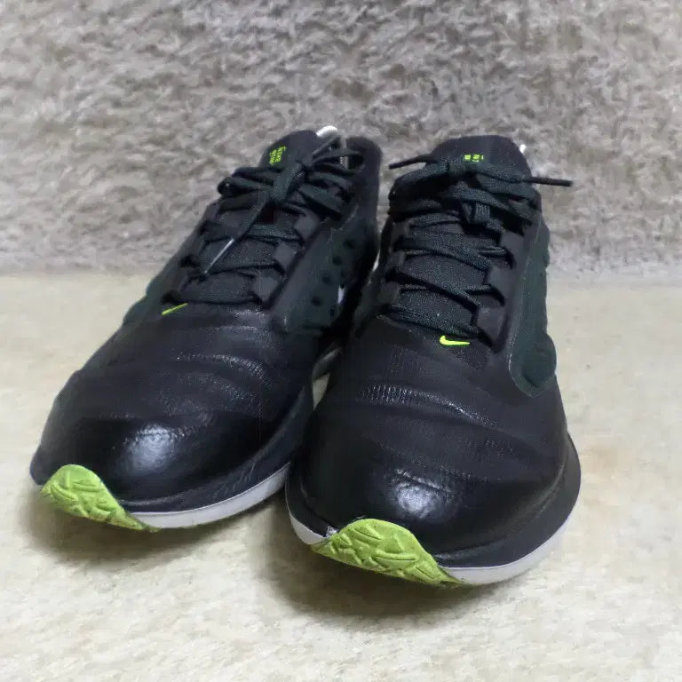 [BUNJANG] Nike Zoom Winflo 9 Shield Sneakers / 후루룩구제 245 나이키 줌 윈플로9 쉴드 운동화 중고 신발