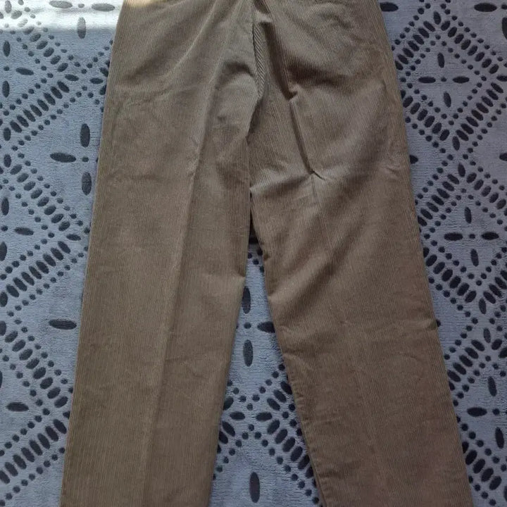 [BUNJANG] Polo Corduroy Beige Pants / 폴로 코듀로이 벨벳 베이지 투턱 팬츠