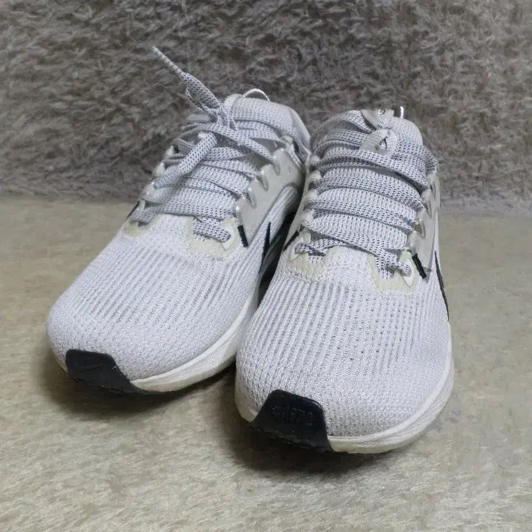 [BUNJANG] Nike Pegasus 40 White Running Shoes / 후루룩구제 245 나이키 페가수스40 화이트 운동화 런닝화 중고 신발