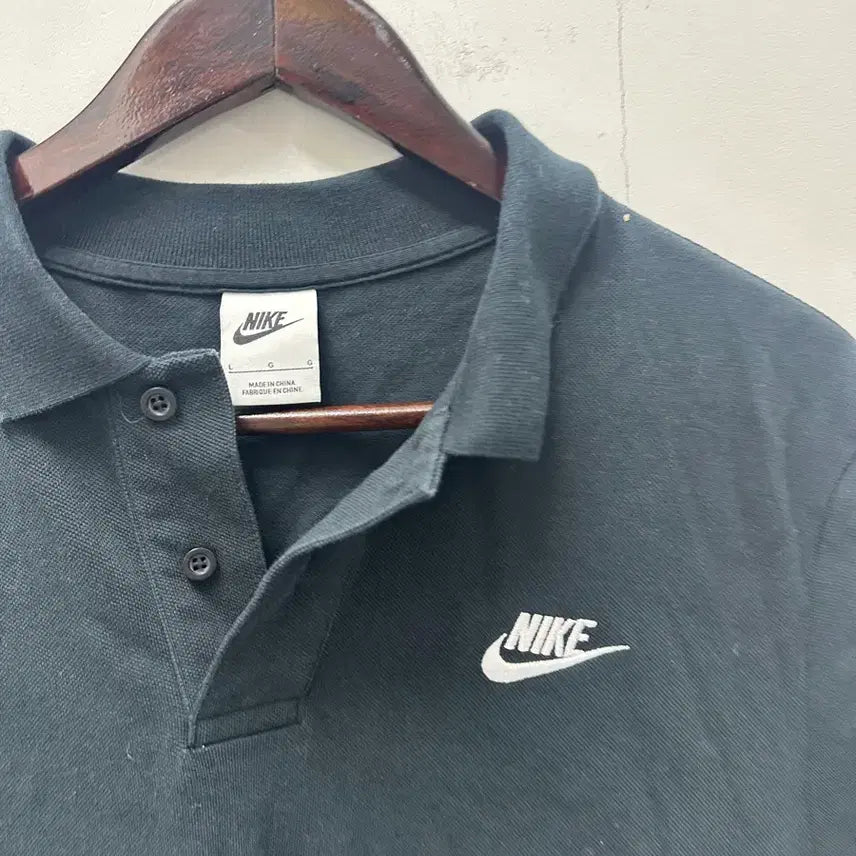 [SOLD OUT] [만원 아라비아빈티지]나이키 블랙 폴로 반팔 티셔츠 100