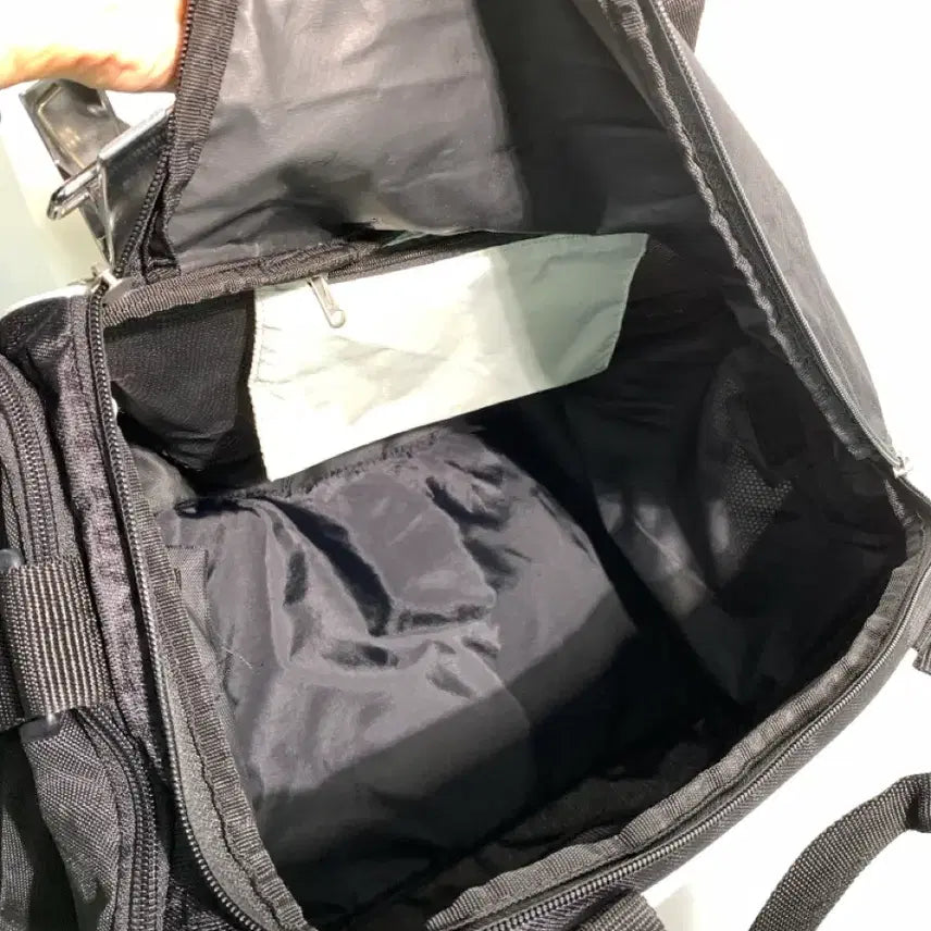 [BUNJANG] Nike Sports Duffel Bag B048 / 만원샵) nike 나이키 스포츠 더플백 B048