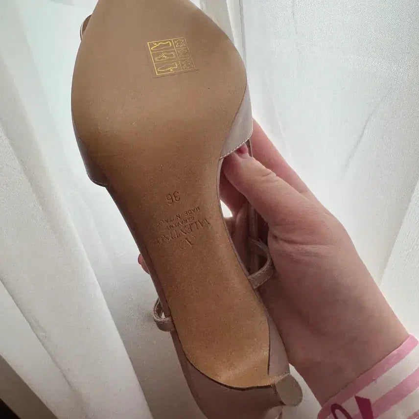 [BUNJANG] Valentino Garavani VLogo Slingback Pumps 36 / 정품. 발렌티노 Garavani V로고 슬링백 펌프스 36 새상품