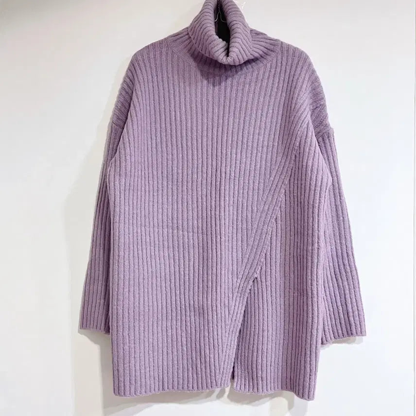 [BUNJANG] Purple Tone Turtleneck Long Knit with Side Slits / 퍼플톤 터틀넥 롱 트임 니트