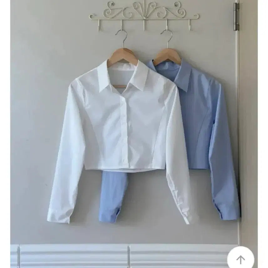 [BUNJANG] Cropped White Blue Shirt / 크롭 화이트 블루 셔츠