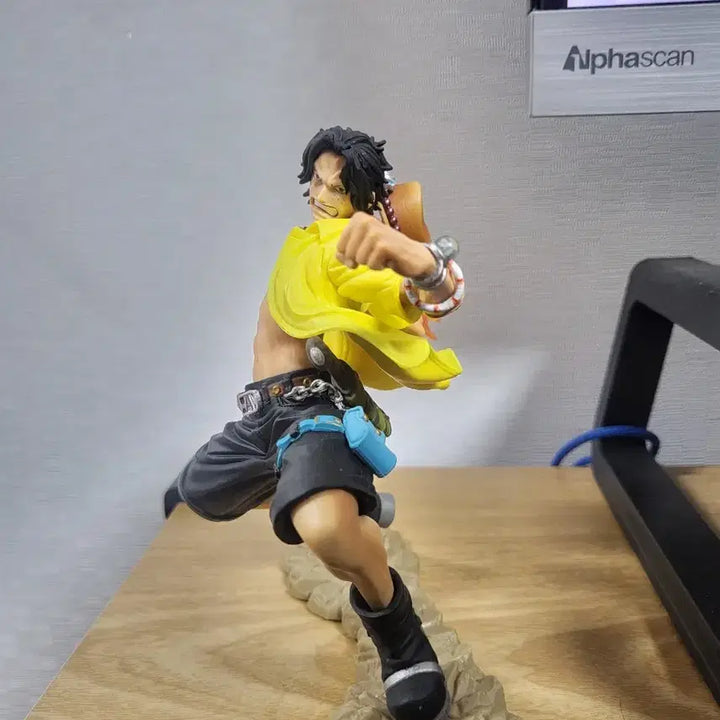[BUNJANG] One Piece 20th Anniversary Memorial Log Prize C Ace Figure / 원피스) 제일복권 20주년 메모리얼로그 C상 에이스 피규어