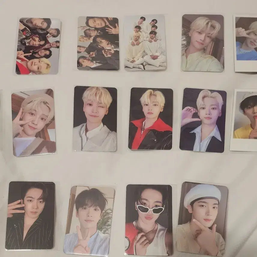 [SOLD OUT] 위아이 포카