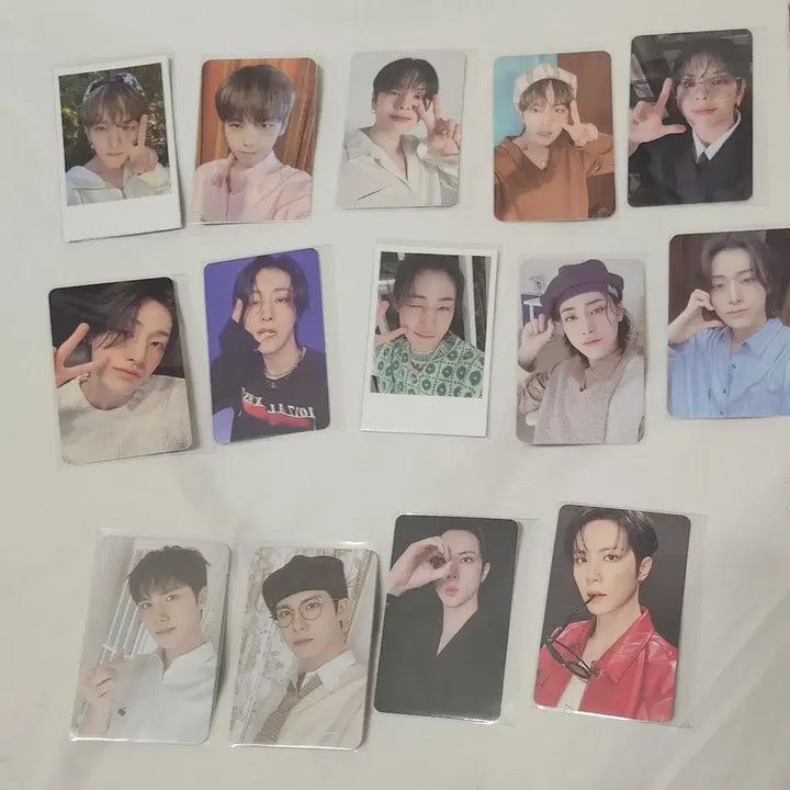 [SOLD OUT] 위아이 포카