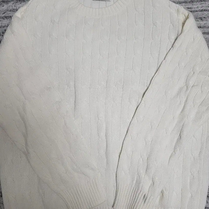 [BUNJANG] BLANKROOM Ivory Cable Knit Sweater / BLANKROOM 아이보리 케이블 니트 1사이즈