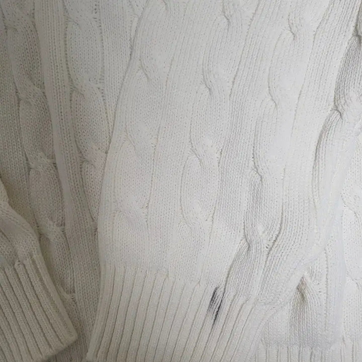 [BUNJANG] BLANKROOM Ivory Cable Knit Sweater / BLANKROOM 아이보리 케이블 니트 1사이즈
