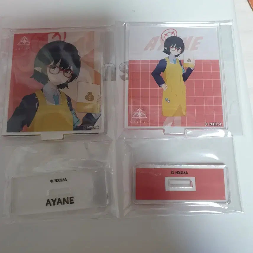 [BUNJANG] Blue Archive Ayane Acrylic Stand Set / 가격내림) 블루 아카이브 아야네 아크릴 스탠드 세트