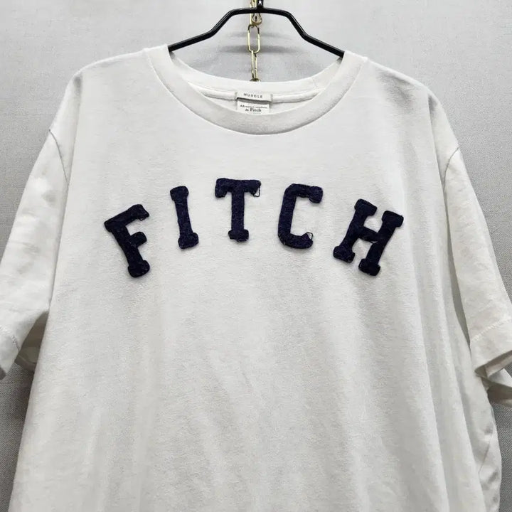 [BUNJANG] Abercrombie &amp; Fitch Arch Big Logo T-shirt / 아베크롬비 아치 빅로고 반팔티 XL(L)