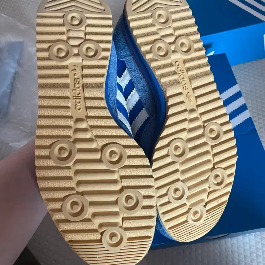 [BUNJANG] Adidas SL72RS Sneakers / 아디다스 SL72RS / IG2132/ 240