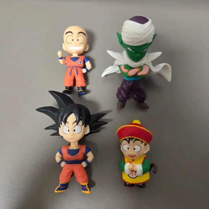 [BUNJANG] Dragon Ball Mini Figures Set of 4 / 드래곤볼 미니 피규어 4종 일괄