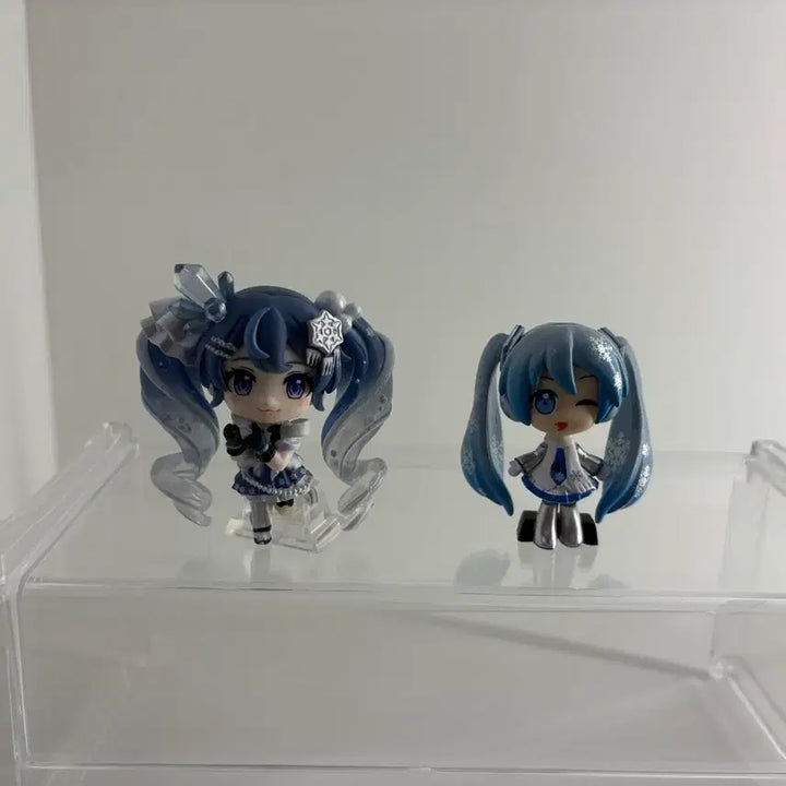 [SOLD OUT] 2025 유키미쿠 아소토 가챠A상 + 데포르메 유키미쿠 일괄