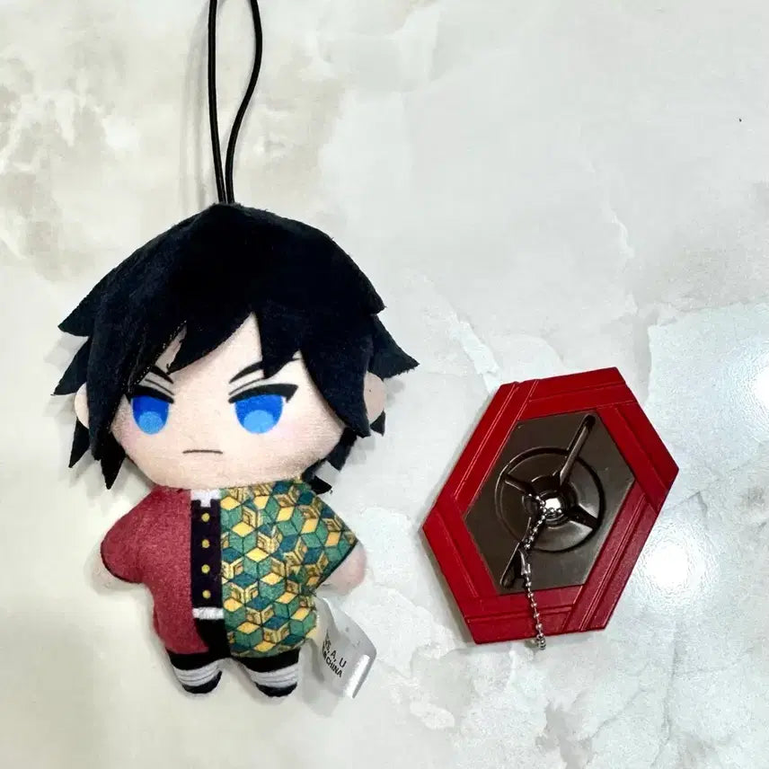 [BUNJANG] Demon Slayer Giyu Plush Doll + Guard Keyring / 귀멸의 칼날 기유 봉제인형 + 코등이 키링
