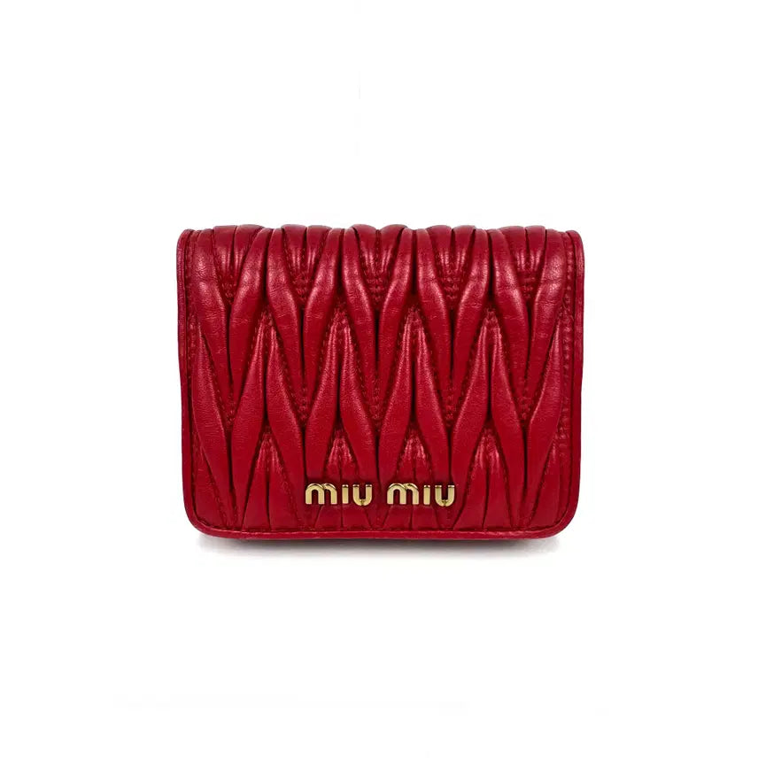 [BUNJANG] Miu Miu Matelasse Wallet Red / 미우미우 마틀라세 반지갑 5MH016
