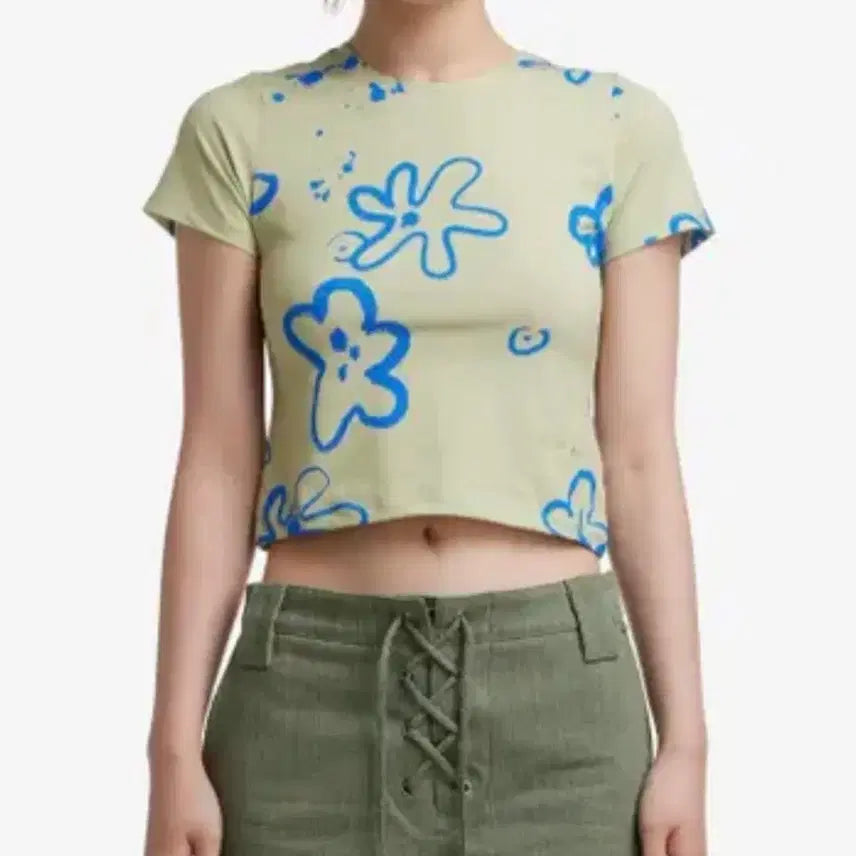 [BUNJANG] TheOpen Product Flower Baby T-Shirt / (택포) 더오픈프로덕트 openyy 플라워 베이비 반팔티
