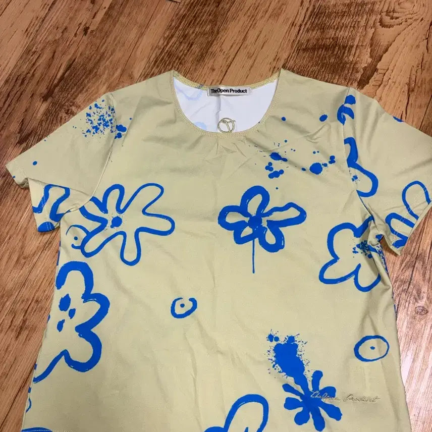 [BUNJANG] TheOpen Product Flower Baby T-Shirt / (택포) 더오픈프로덕트 openyy 플라워 베이비 반팔티