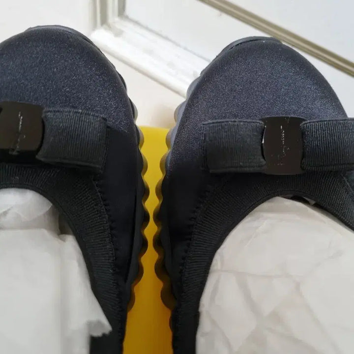 [BUNJANG] Ferragamo Vara Bow Flat Shoes Black 225 / 페라가모 바라 보우 플랫슈즈 블랙 225  새상품