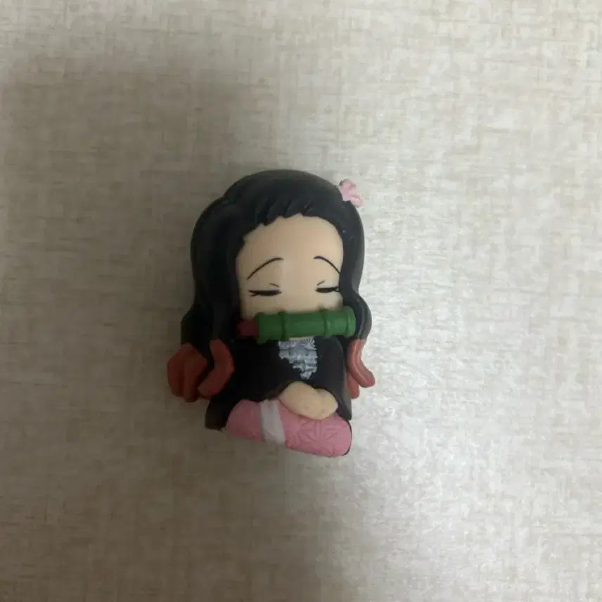 [BUNJANG] Demon Slayer Nezuko Figure / 귀멸의 칼날 네즈코 피규어
