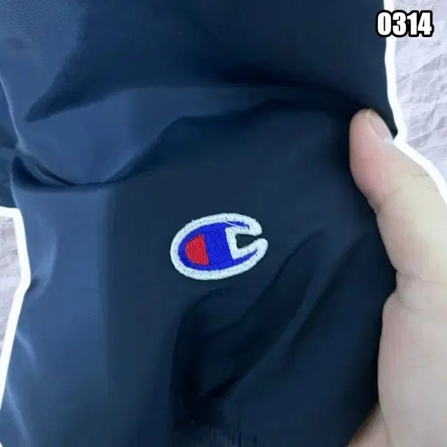 [BUNJANG] M Champion Japan Stadium Coach Blouson Jacket / M 챔피온 JAPAN 스타디움 코치 블루종 자켓