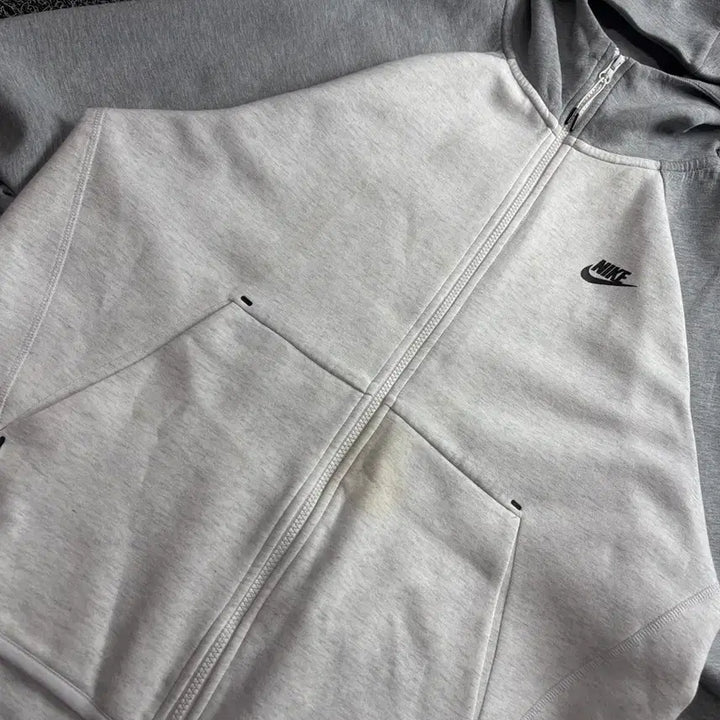 [BUNJANG] Nike Futura Tech Pack Colorblock Hoodie Zip-Up / 나이키 퓨추라 테크팩 배색 후디 집업 3577