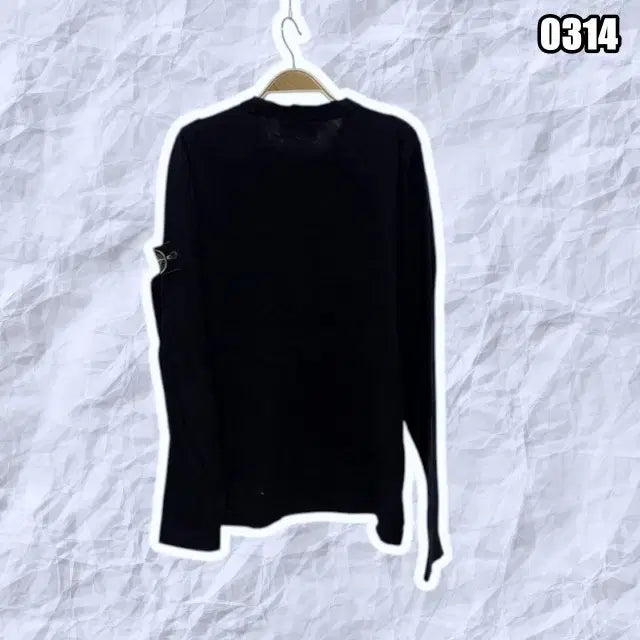 [BUNJANG] Stone Island Crew Neck Knit Sweatshirt / M 스톤아일랜드 블랙 색상 와펜 크루넥 니트 맨투맨