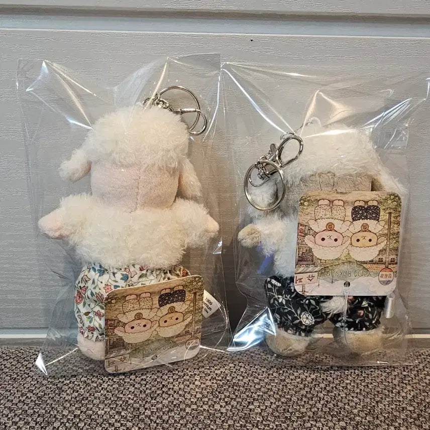 [BUNJANG] Yang Boksun Sheep Keyring Bag Charm Doll / 양복순 양 키링 가방고리 인형 새거 팔아요