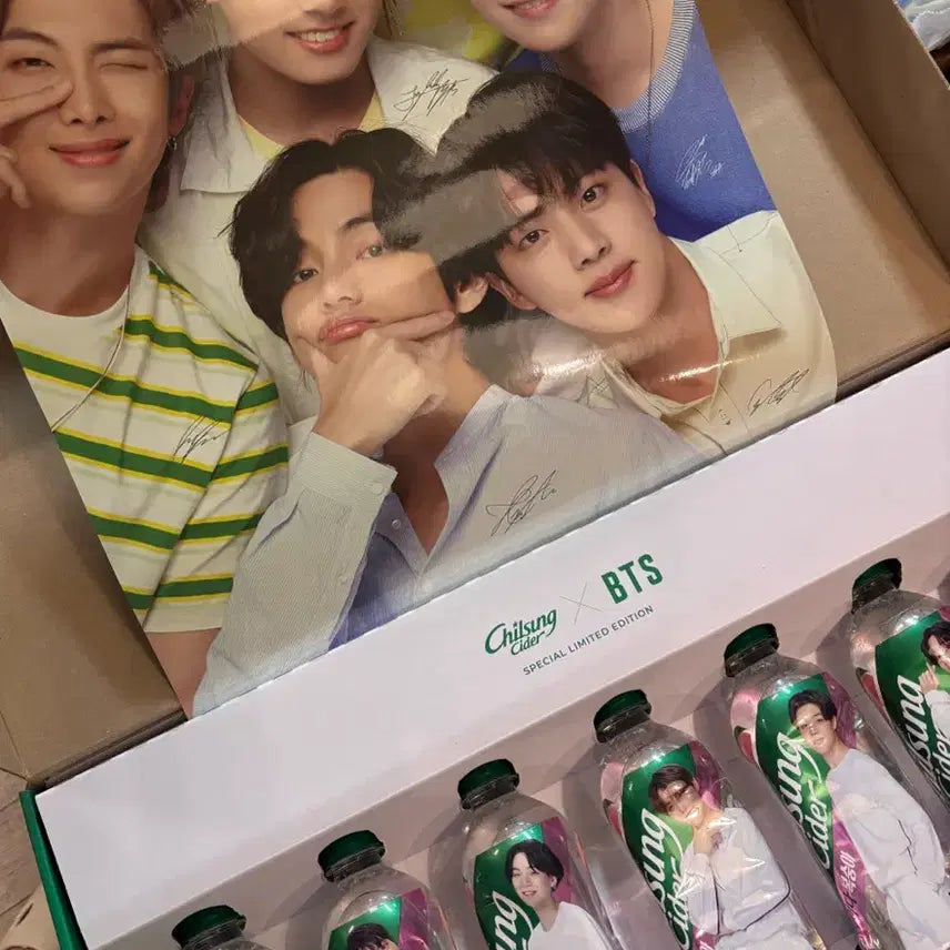[BUNJANG] BTS Special Edition Chilsung Cider Poster Set (Sealed) / [미개봉]방탄소년단 BTS 한정판 칠성사이다 포스터 세트 판매