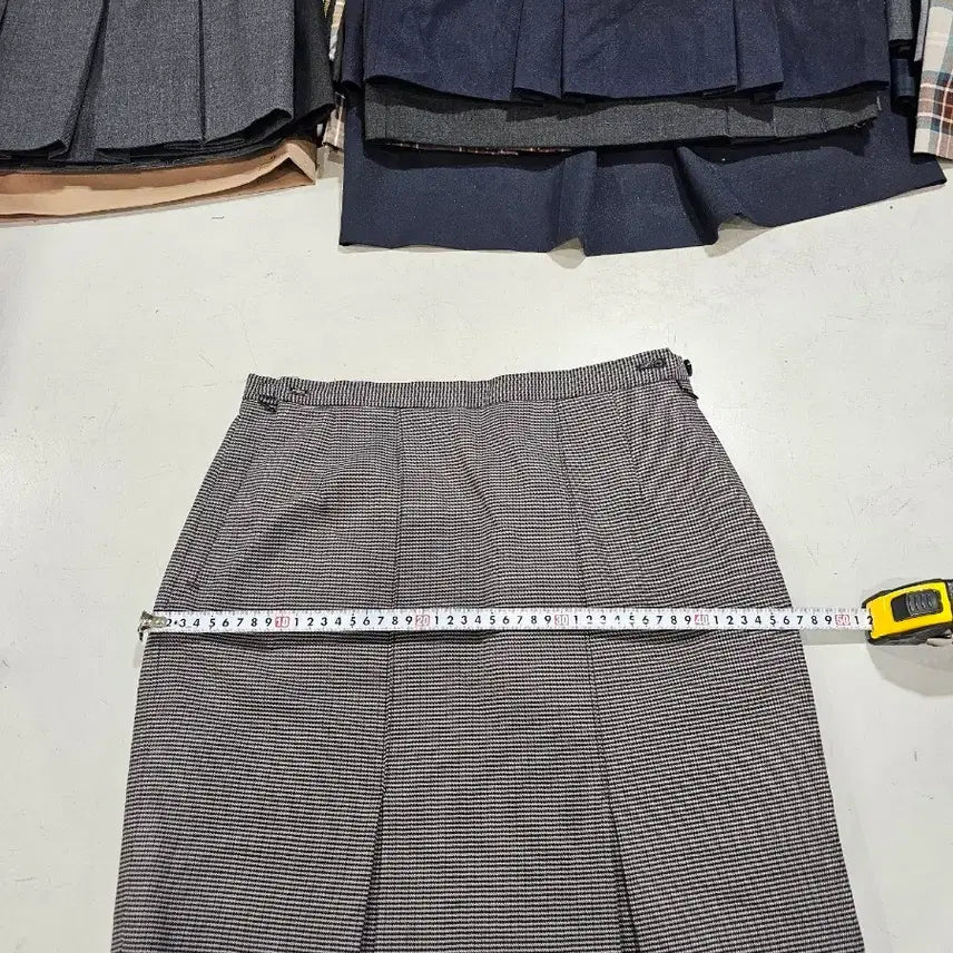 [BUNJANG] Used School Uniform Skirt Size 74 / 중고 교복치마 사이즈 74
