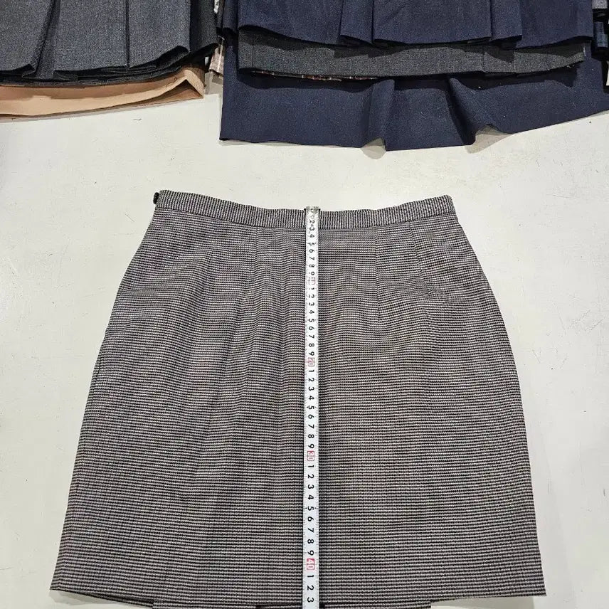 [BUNJANG] Used School Uniform Skirt Size 74 / 중고 교복치마 사이즈 74