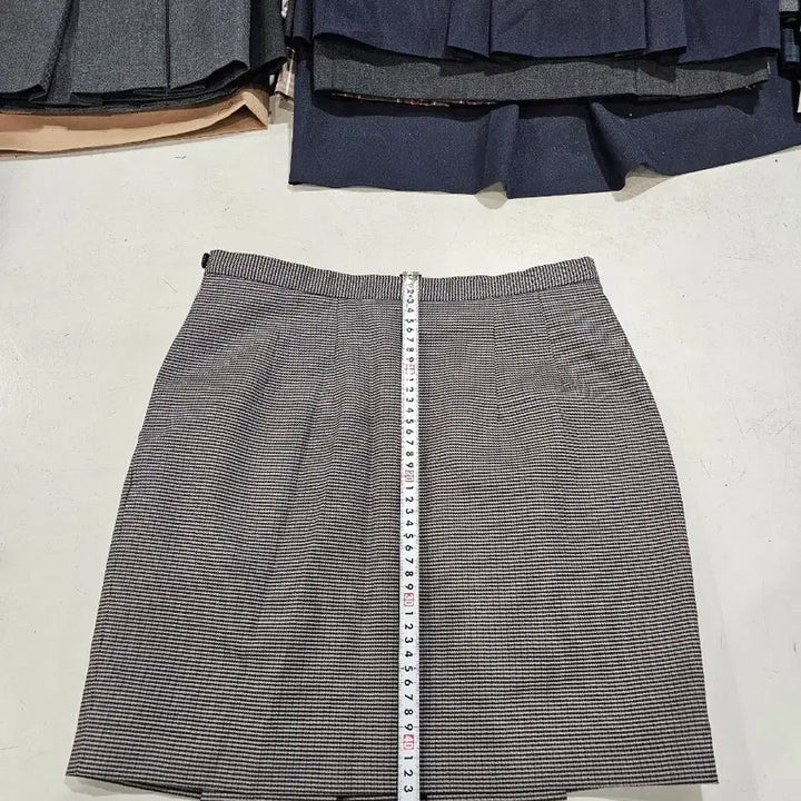 [BUNJANG] Used School Uniform Skirt Size 74 / 중고 교복치마 사이즈 74
