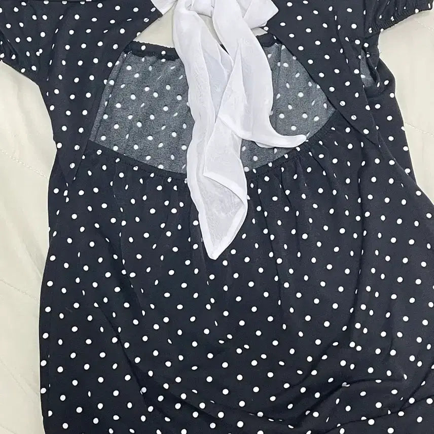 [BUNJANG] Cecil McBee Dot Scarf Top / 세실맥비 도트 스카프 탑
