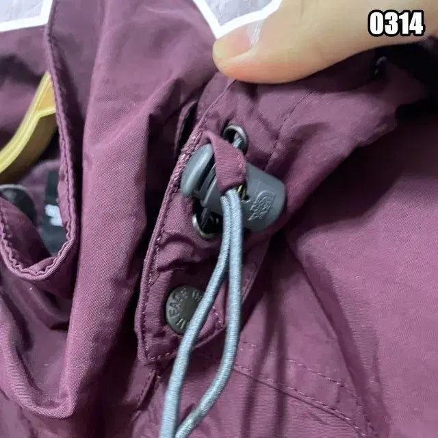 [BUNJANG] The North Face Hyvent Windbreaker Jacket Dark Burgundy / L 노스페이스 하이벤트 바람막이 자켓 다크버건디