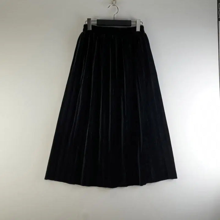 [BUNJANG] Black Velvet Flare Long Skirt / 여성FREE 블랙 벨뱃 플레어 롱스커트 M3487