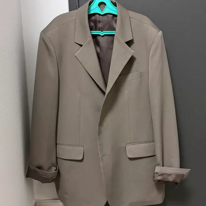 [SOLD OUT] 오버핏 자켓