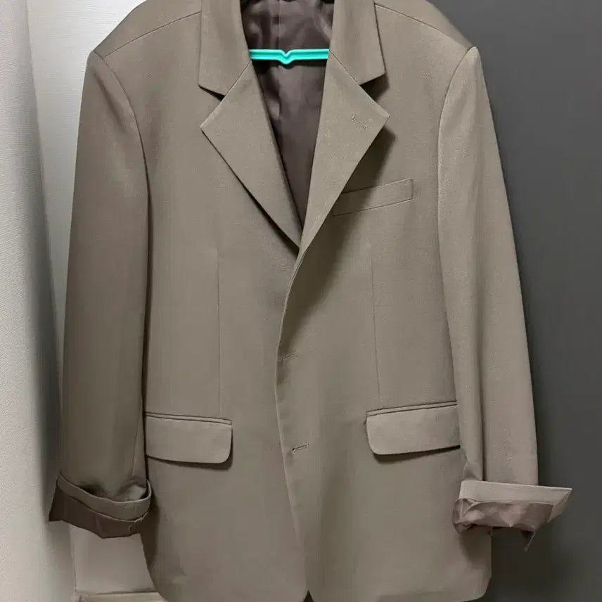 [SOLD OUT] 오버핏 자켓