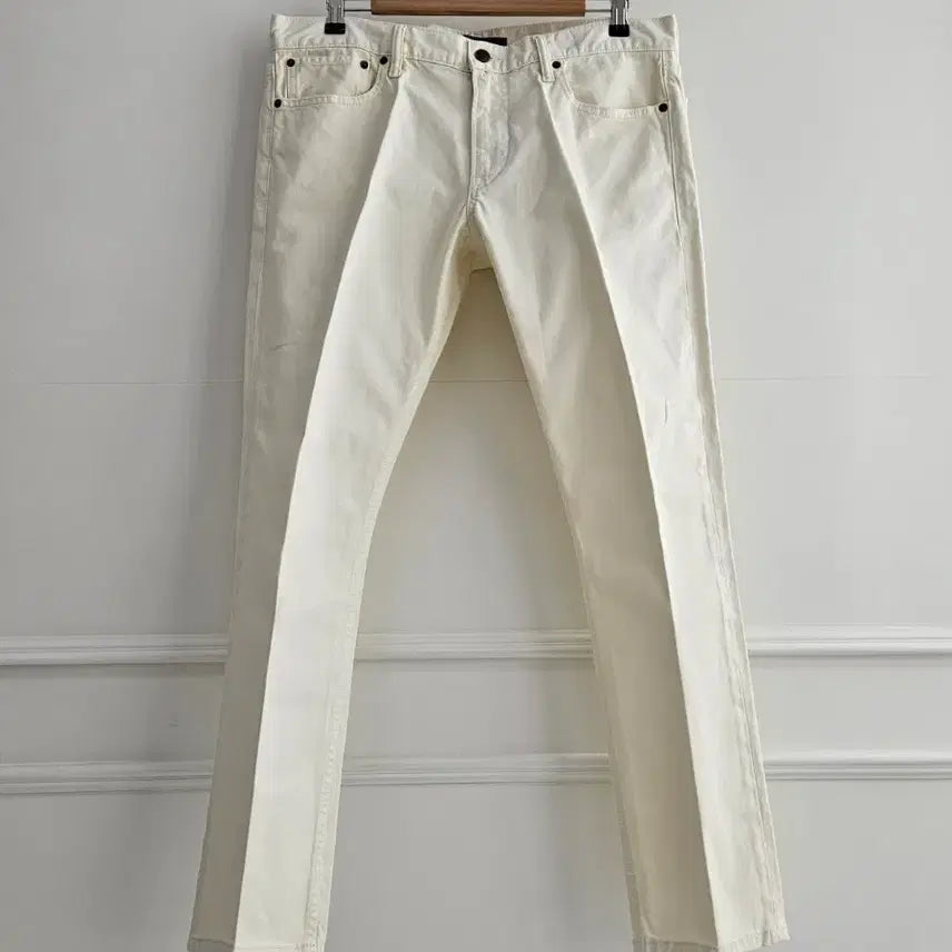 [BUNJANG] Ralph Lauren Purple Label Off-White Denim Pants / 랄프로렌 퍼플라벨 오프화이트 데님 팬츠