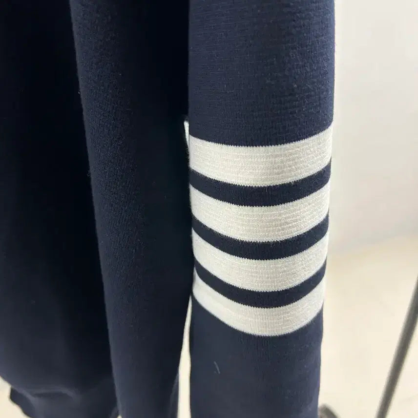 [SOLD OUT] 톰브라운 밀라노스티치 니트 5사이즈