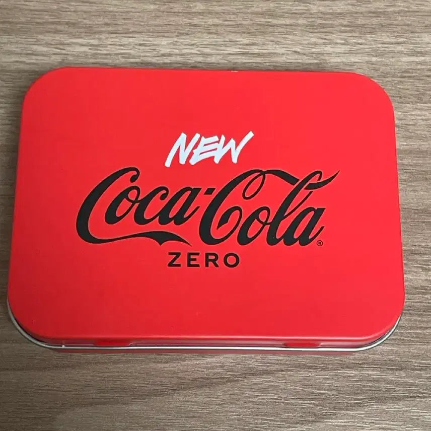 [BUNJANG] Coca-Cola Zero V Sticker / 코카콜라 제로 틴케이스 뷔 스티커