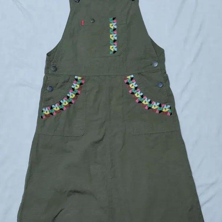 [BUNJANG] TITICACA Ethnic Embroidered Ripstop Overalls Dress / [FREE] TITICACA 에스닉 자수 립스탑 오버롤 원피스
