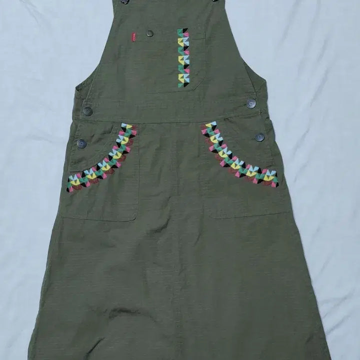 [BUNJANG] TITICACA Ethnic Embroidered Ripstop Overalls Dress / [FREE] TITICACA 에스닉 자수 립스탑 오버롤 원피스