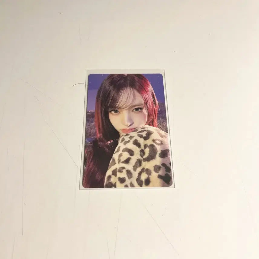 [SOLD OUT] 아이브 리즈 뱅뱅 공방 포카 포토카드 블랙홀 리바이브