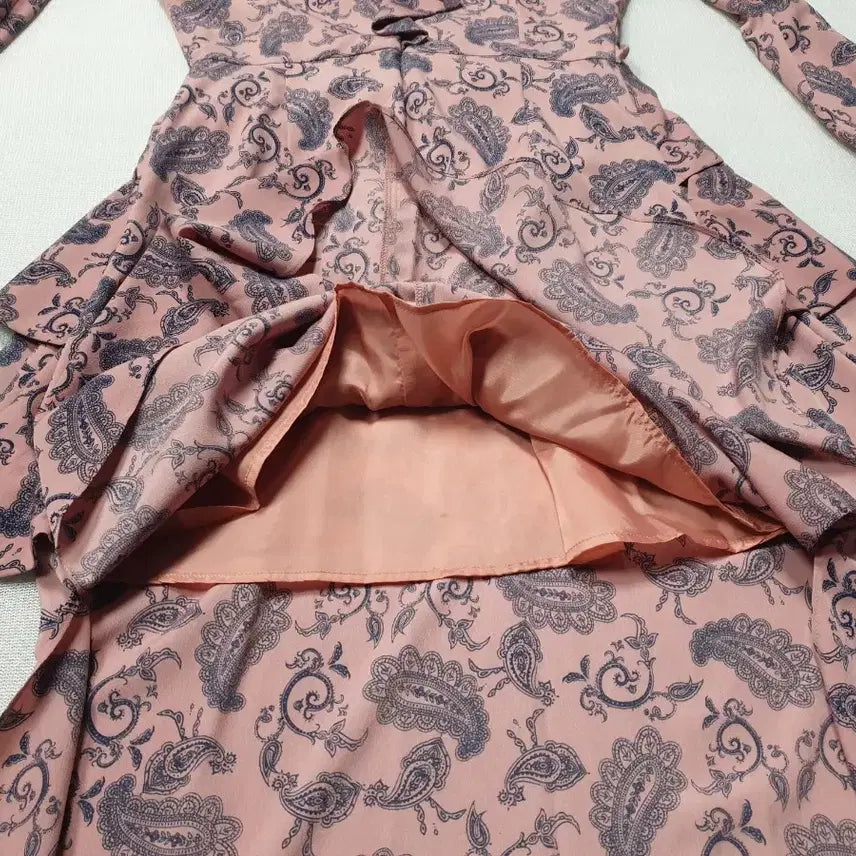 [BUNJANG] AAV Paisley Pink Long Dress / AAV 페이즐리 핑크 롱 원피스 프릴 카라 S 여성85