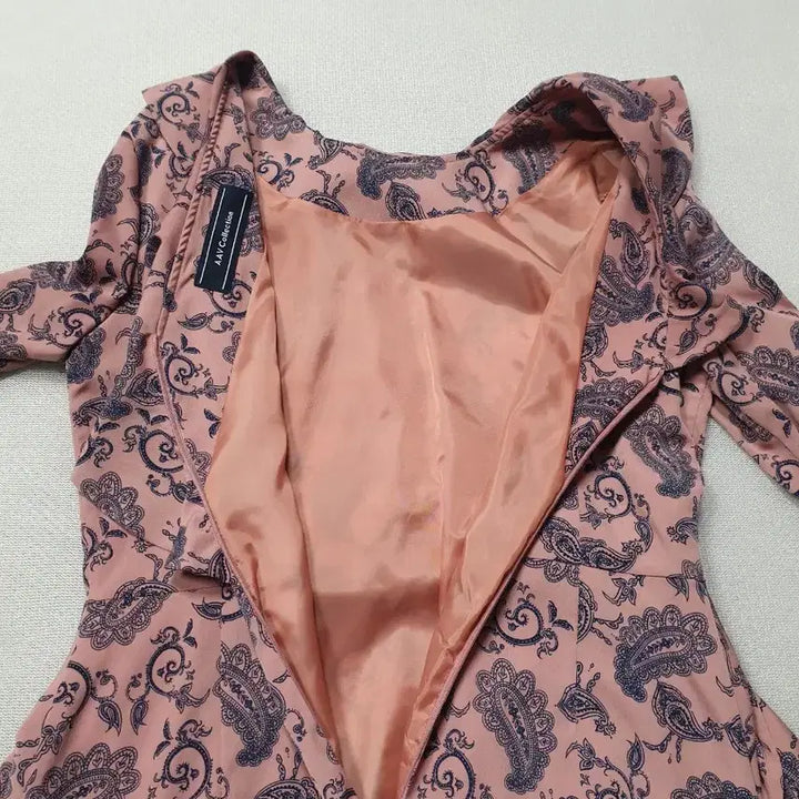 [BUNJANG] AAV Paisley Pink Long Dress / AAV 페이즐리 핑크 롱 원피스 프릴 카라 S 여성85
