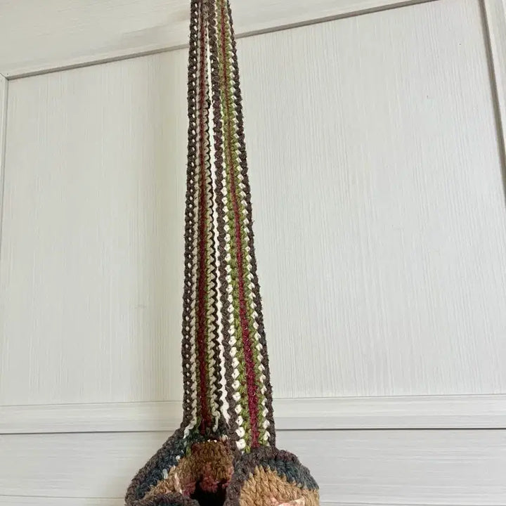 [BUNJANG] Handmade Wool 100% Crochet Crossbody Bag / 울100 핸드메이드 모칠라백 크로스백 복조리 가방